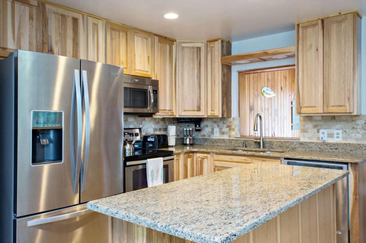 Вилла 1050 Tompkins Drive Порт-Ориндж Экстерьер фото