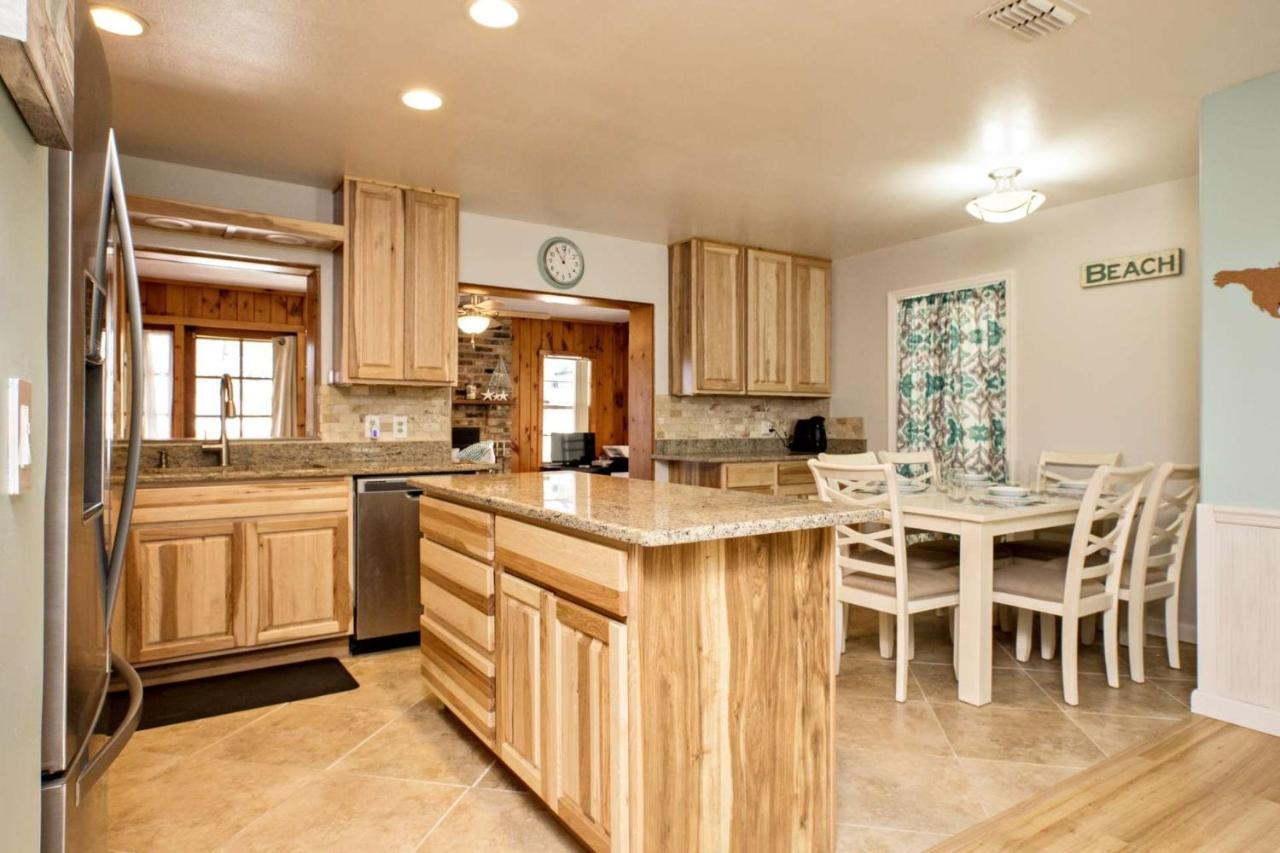Вилла 1050 Tompkins Drive Порт-Ориндж Экстерьер фото